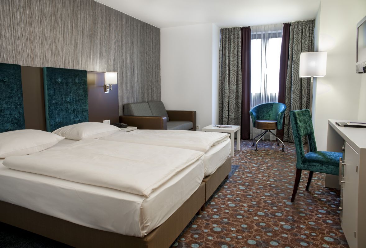 Ringhotel Reubel garni in Zirndorf Bild 18