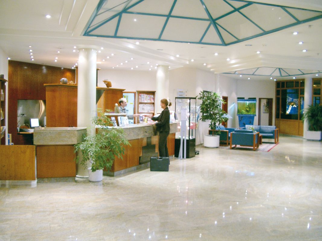 H+ Hotel Stuttgart Herrenberg Bild 8