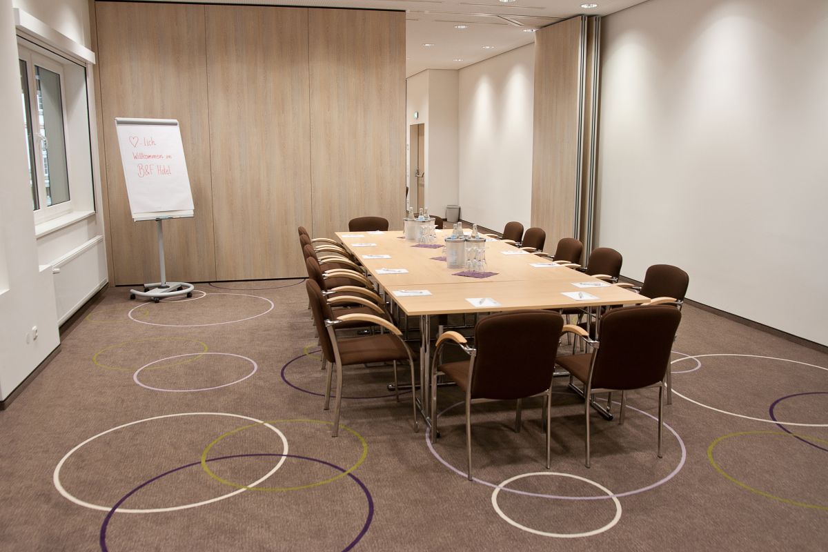 B&F Hotel am Neumarkt Bild 3