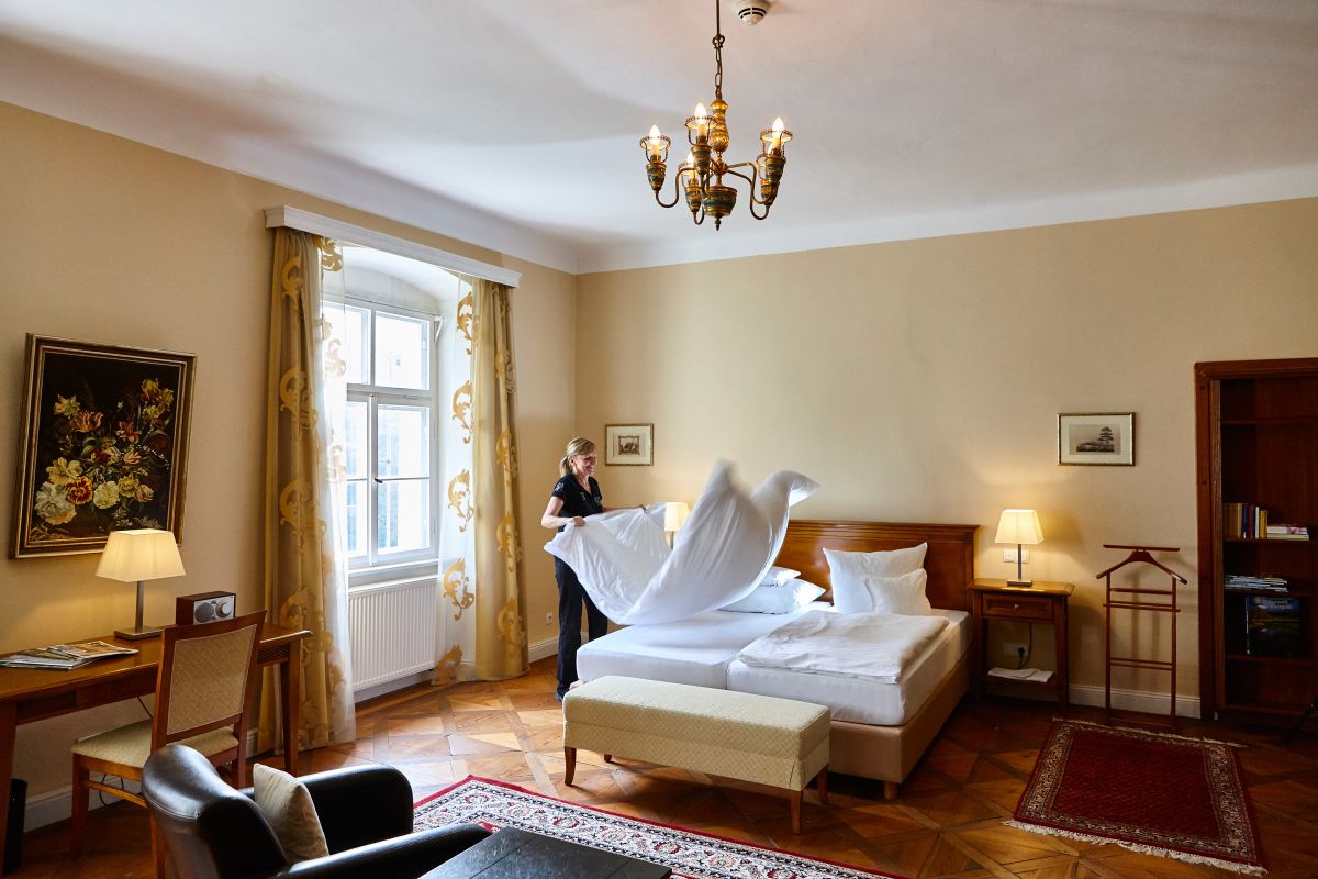 Schloss Burgellern Bild 16