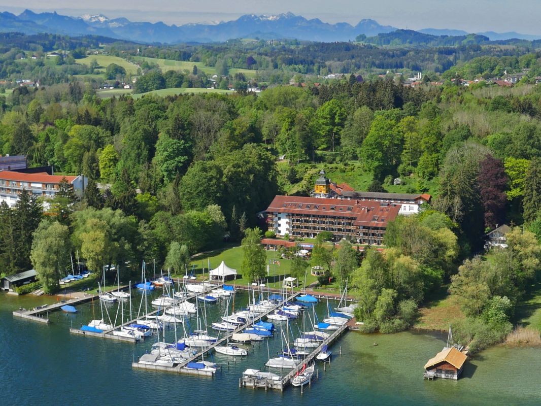 Yachthotel Chiemsee GmbH Bild 9