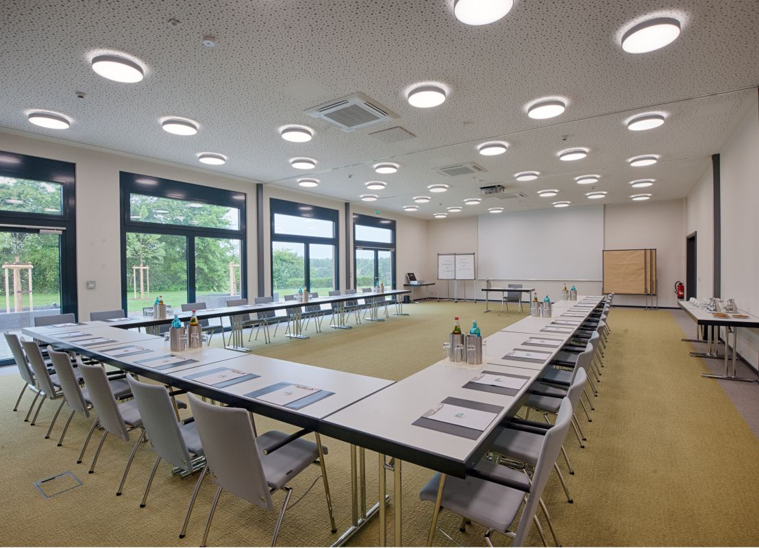 Gut Heckenhof Hotel & Golfresort an der Sieg GmbH & Co. KG