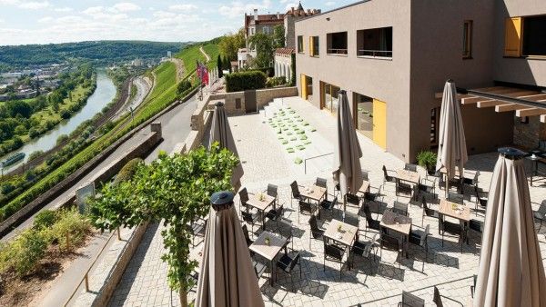 Schlosshotel Steinburg