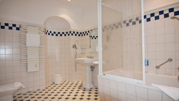 Parkhotel Unter den Linden Bild 12