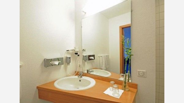 Hotel Oberhausen Neue Mitte affiliated by Meliá Bild 3