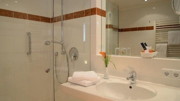 Hotel am Badersee Bild 2