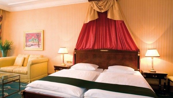 Best Western Premier Grand Hotel Russischer Hof Bild 9