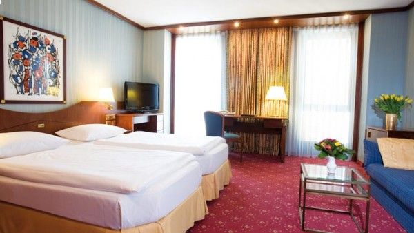 Best Western Premier Grand Hotel Russischer Hof Bild 12