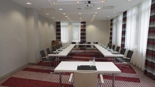 Sunday Hotel Frankfurt Airport Bild 18