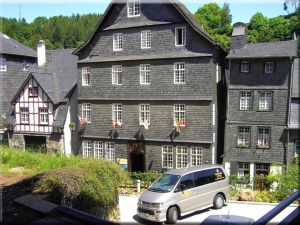 Hotel Graf Rolshausen