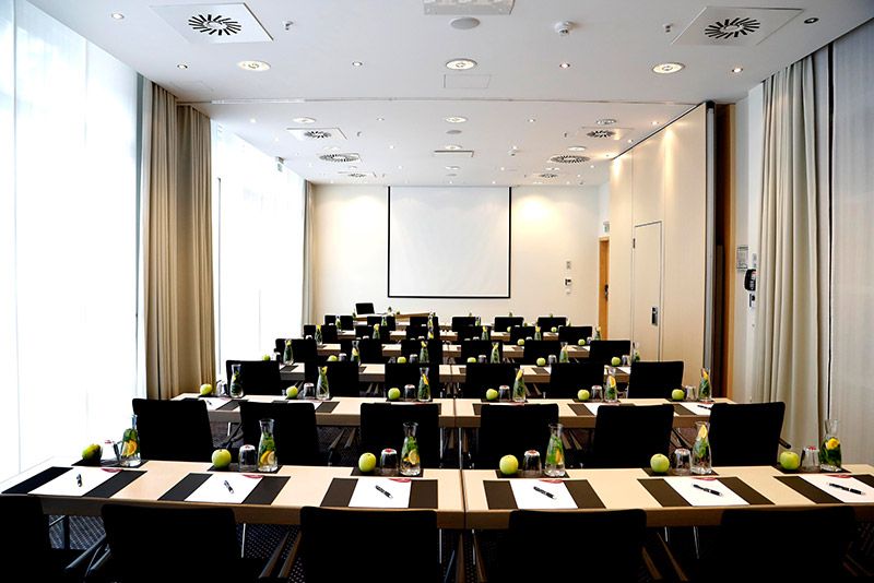 Crowne Plaza Berlin City Centre Ku'damm, an IHG Hotel