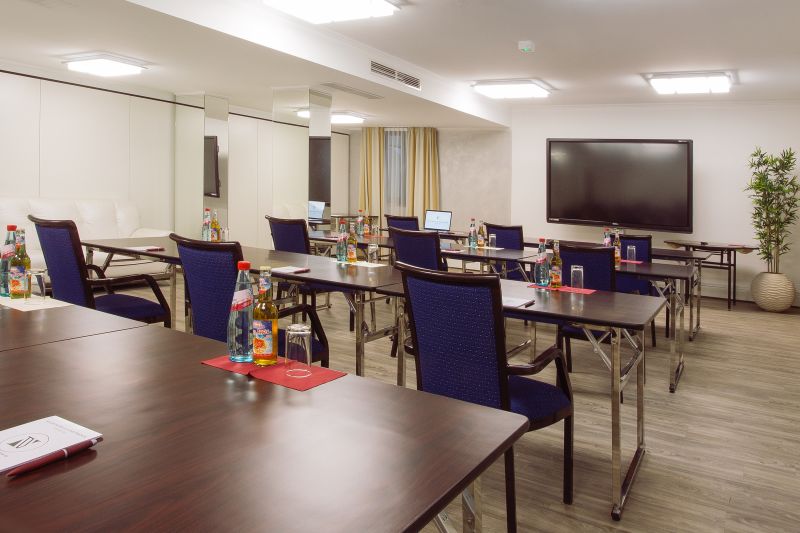 Naam Hotel & Apartments Frankfurt City-Messe Airport