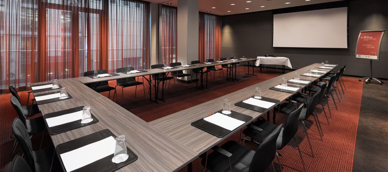 Adina Apartment Hotel Frankfurt Neue Oper