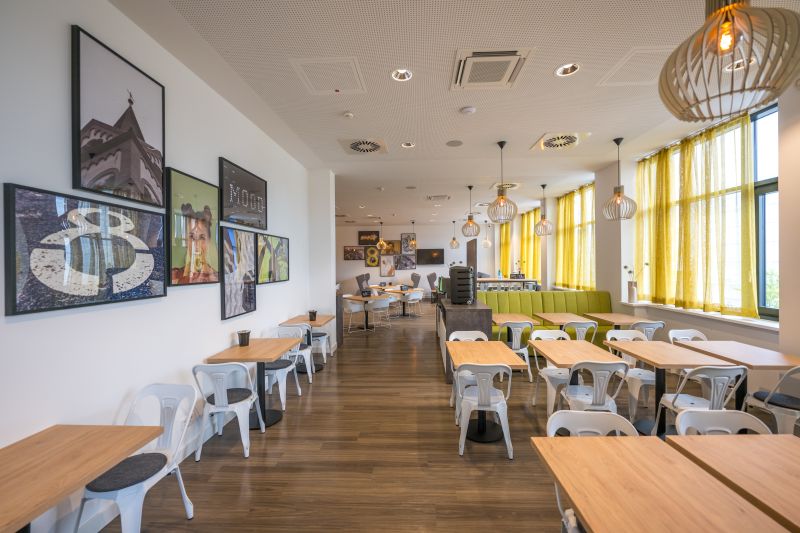 Super 8 by Wyndham Koblenz