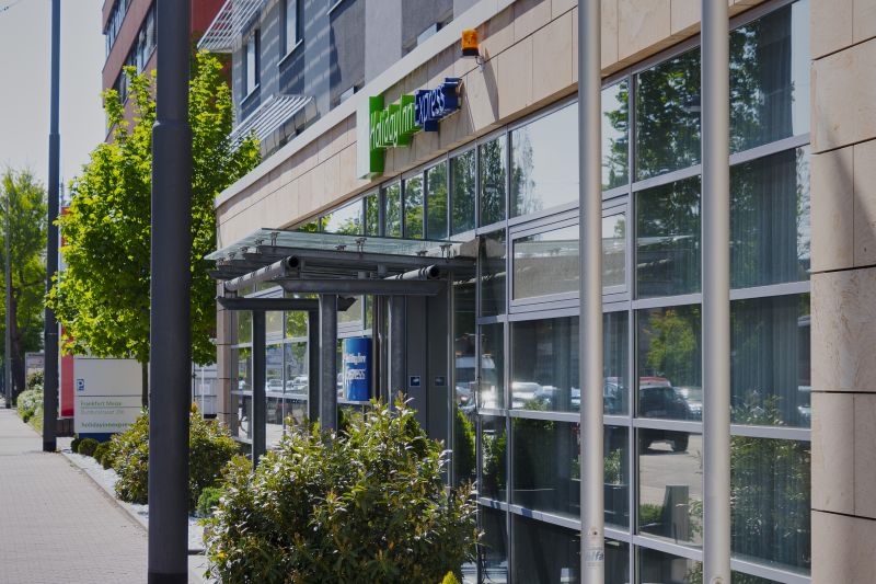 Holiday Inn Express Frankfurt Messe, an IHG Hotel