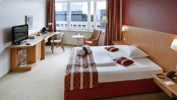 voco Dusseldorf Seestern, an IHG Hotel